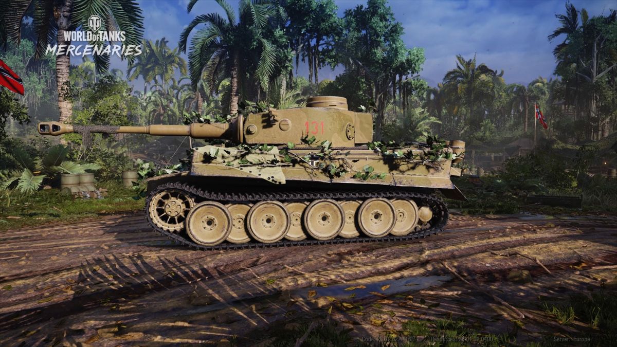 World of Tanks: Tiger 131 Loaded Bundle (PlayStation 4) screenshot: Tiger 131, full side view in the garage