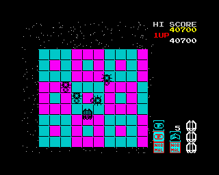 Motos (ZX Spectrum) screenshot: Round 12, taking a chance on using a power part