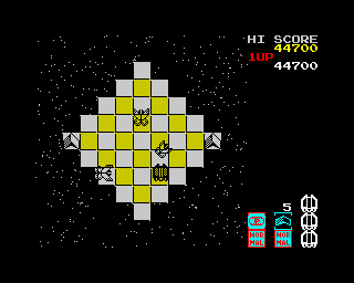 Motos (ZX Spectrum) screenshot: Round 13, I knew I should have held onto more of my power parts