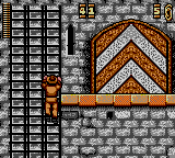 Indiana Jones and the Last Crusade: The Action Game (Game Gear) screenshot: Indy gotta do a lot of climbing.