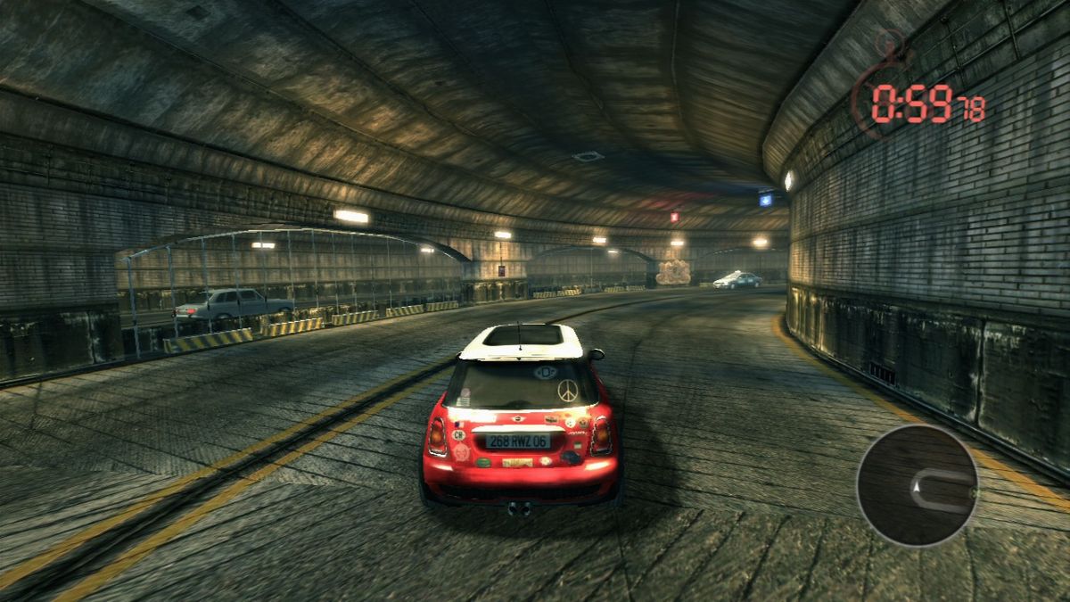 Robert Ludlum's The Bourne Conspiracy (PlayStation 3) screenshot: Tunnel pursuit