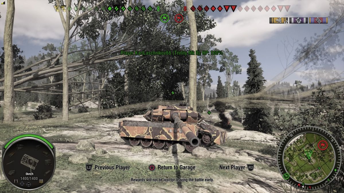 World of Tanks: Mercenaries - Trinity Mk II Ultimate (PlayStation 4) screenshot: Looking at the barrel of an allied Trinity Mk II tank