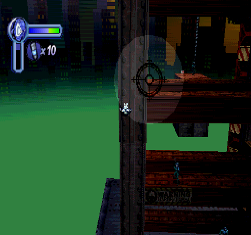 Spider-Man (PlayStation) screenshot: Scaling the girders.