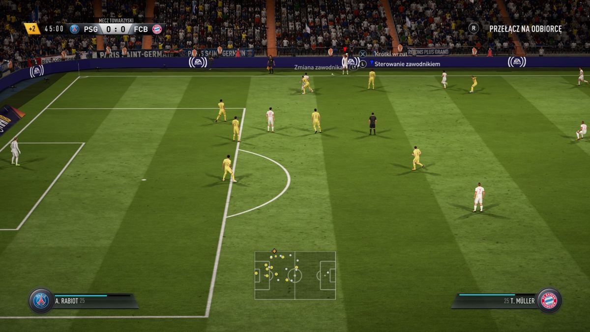 FIFA 18 (PlayStation 4) screenshot: Throw-in