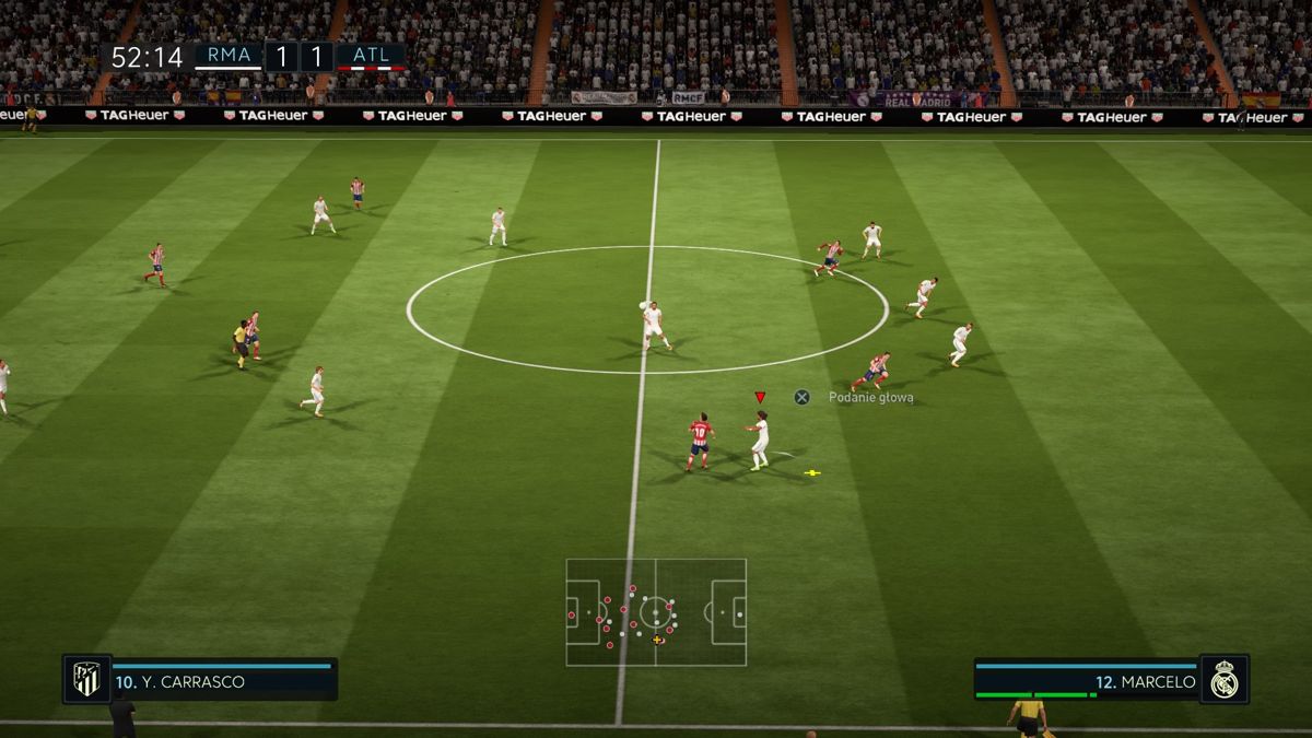 FIFA 18 (PlayStation 4) screenshot: Head pass