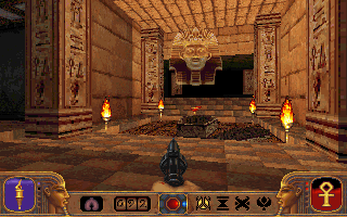Powerslave (Official Beta Version) (DOS) screenshot: A floating image of Pharaoh Ramses in the hallway.