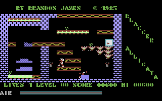 Blagger (Commodore 16, Plus/4) screenshot: Two more keys left.