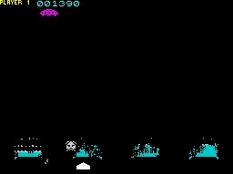 Invaders (ZX Spectrum) screenshot: The last white.