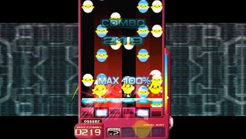 DJMax Portable (PSP) screenshot: Ugh... gotta maintain that combo...