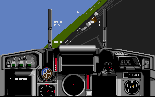 Strike Aces (Atari ST) screenshot: Flying: cockpit view