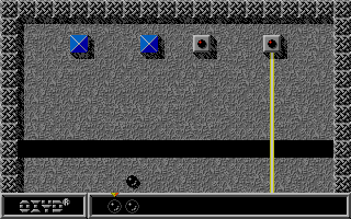 Oxyd (Atari ST) screenshot: If we hit, the stones are activated