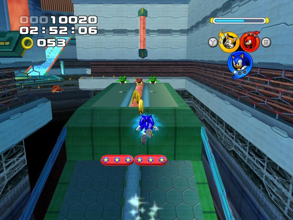 Sonic Heroes (Windows) screenshot: Light Dashin' through the rings