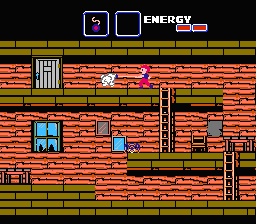 The Goonies II (NES) screenshot: Yoyo can be a good weapon too!