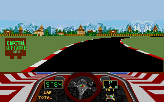 Turbo ST (Atari ST) screenshot: One of the rare zooming sprites inside the Rising Suns graphic set