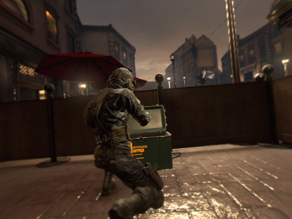 Bravo Team (PlayStation 4) screenshot: Ammo crates scattered around are the only way of replenishing ammo