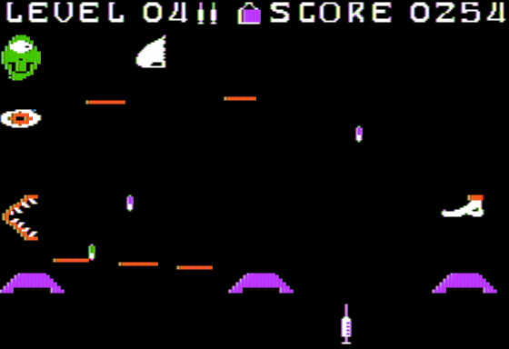 The Diabolical Plot of Doctor Dracupig (Apple II) screenshot: Nose Drips Attack