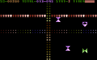 Frenesis (Commodore 16, Plus/4) screenshot: Here come more aliens.