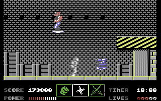 Bionic Ninja (Commodore 64) screenshot: Getting closer to your goal.