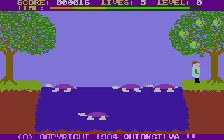 Purple Turtles (Commodore 16, Plus/4) screenshot: Got the fruit, time to go back