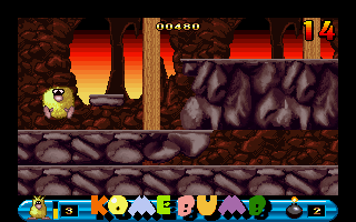 Komebumb (DOS) screenshot: Eating A Bomb.