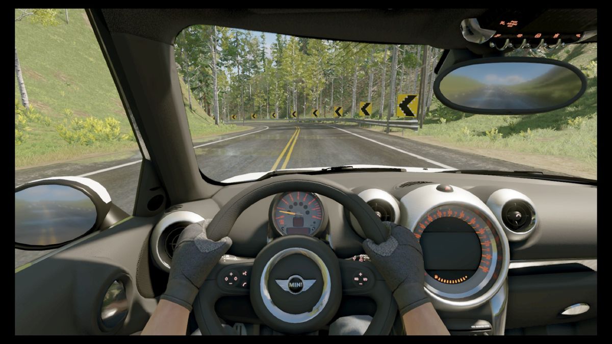 The Crew 2 (PlayStation 4) screenshot: Interior view of a Mini Cooper S Countryman ALL4. (In-game)