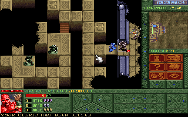 Blood & Magic (DOS) screenshot: Probably the most unique map in this game: a dangerous maze. Note a creature turned into stone by a roaming gorgon.