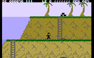 Bridgehead (Commodore 16, Plus/4) screenshot: Ammo up above