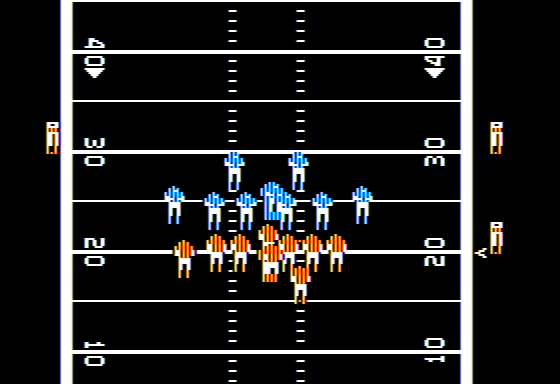 Quarterback (Apple II) screenshot: At the Line of Scrimmage
