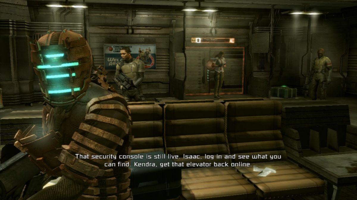 Dead Space (PlayStation 3) screenshot: Checking the security console... there is no security left on this ship.