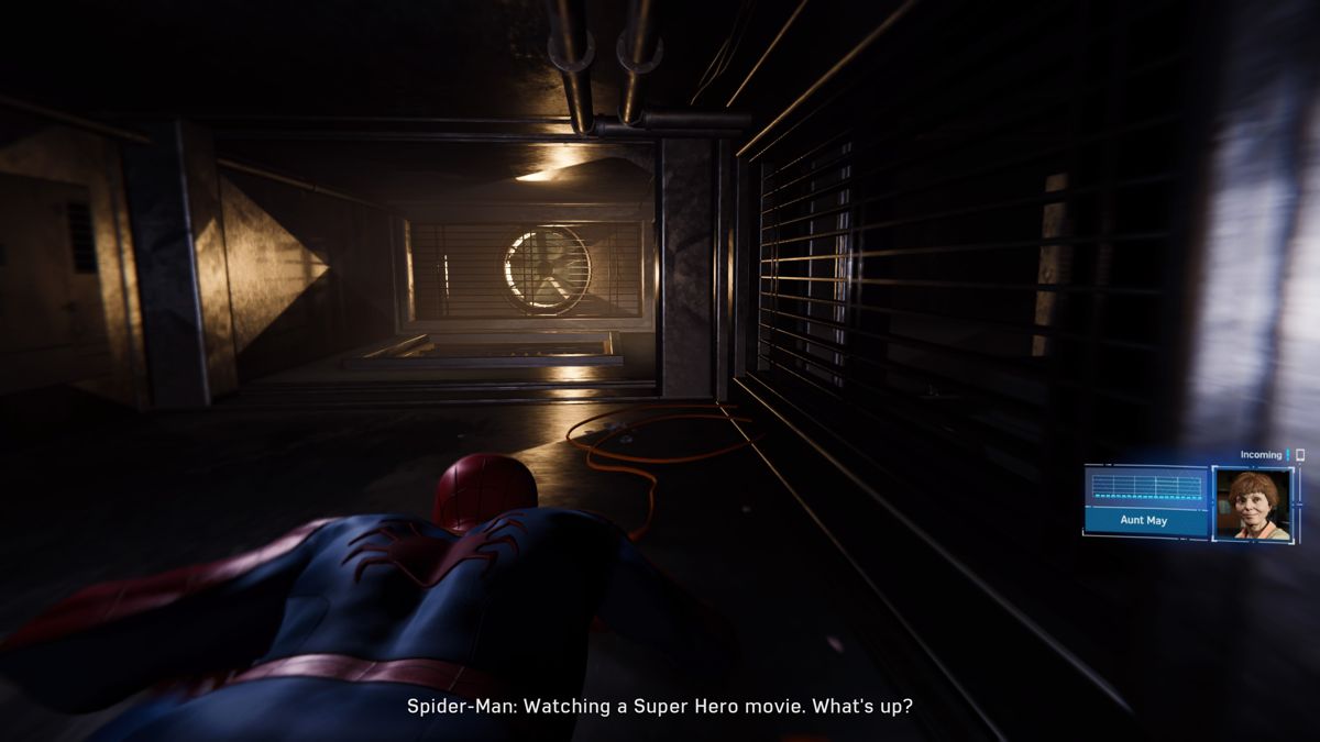 Marvel Spider-Man (PlayStation 4) screenshot: Crawling through a vent