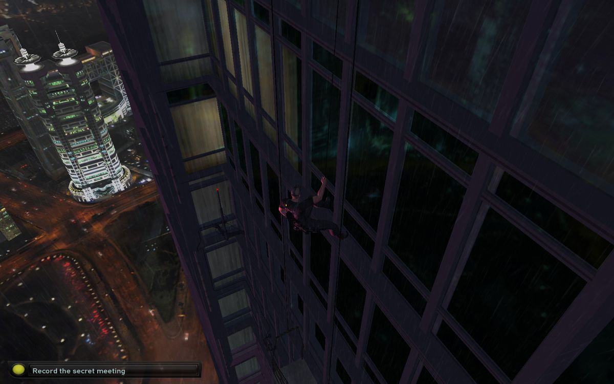 Tom Clancy's Splinter Cell: Double Agent (Windows) screenshot: ...and I'm rappelling Shanghai's building. Someone must do it...