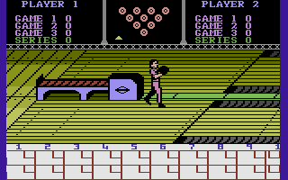 Superstar Indoor Sports (Commodore 16, Plus/4) screenshot: Ten Pin Bowling: Approaching the line