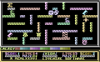 Heebie Jeebies (Commodore 16, Plus/4) screenshot: Pushing the chest
