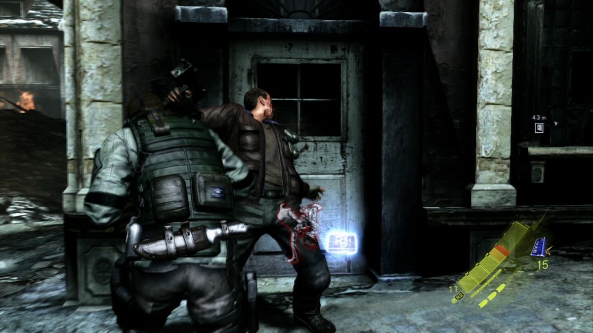 Resident Evil 6 (PlayStation 3) screenshot: Close combat can be very useful, but it is draining your stamina.