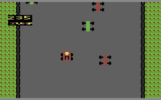 Krazy Kar (Commodore 64) screenshot: Bump the other vehicles