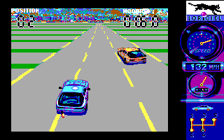 Turbo Cup (DOS) screenshot: Opponent in sight (EGA)