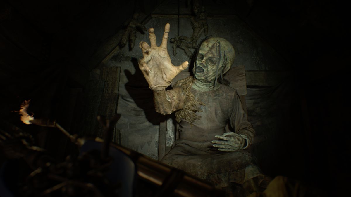 Resident Evil 7: Biohazard (Xbox One) screenshot: Gimme five, bro!