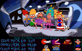 Maniac Mansion: Day of the Tentacle (DOS) screenshot: What a freak show! And look how many items I have...