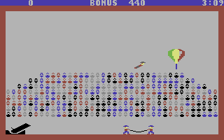 Circus (Commodore 64) screenshot: Catch the balloon