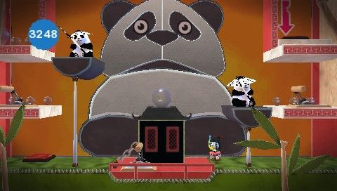 LittleBigPlanet (PSP) screenshot: Everything is Pandas around this place