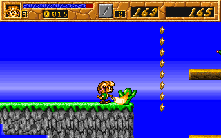 Reon-ui Moheom (DOS) screenshot: Take that, cactus! Leon's preferred method of attack is to bash everything with a sword.