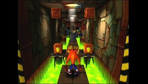Crash Bandicoot (PSP) screenshot: Acid-filled stage