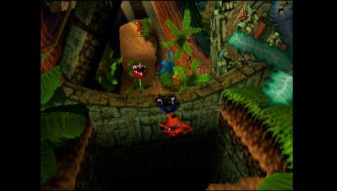 Crash Bandicoot (PSP) screenshot: Flattened by a rolling stone
