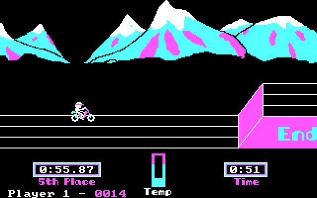 Motor-Mania (DOS) screenshot: Approaching the end