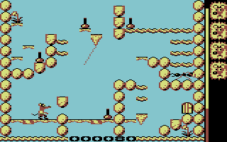 Mouse Trap (Commodore 64) screenshot: More bottles to collect
