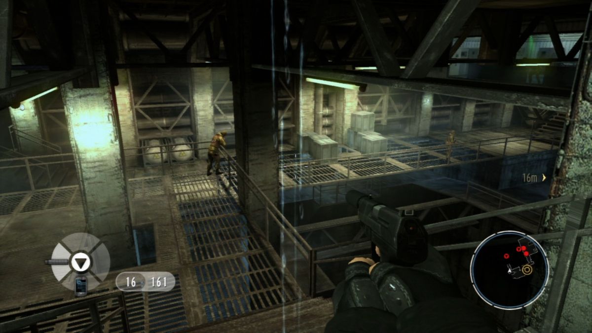 GoldenEye 007: Reloaded (PlayStation 3) screenshot: There are guards everywhere, take them out silently.