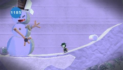 LittleBigPlanet (PSP) screenshot: Evil snow-man