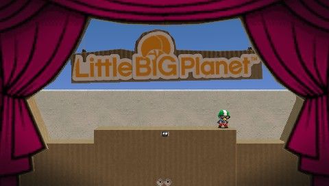 LittleBigPlanet (PSP) screenshot: Game title shown at the end of introductory level